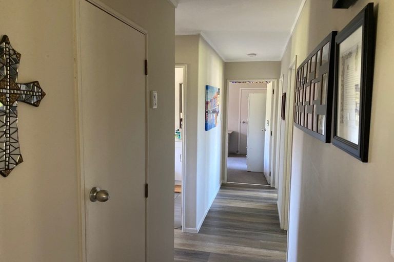 Photo of property in 10 Edgehill Place, Te Puke, 3119