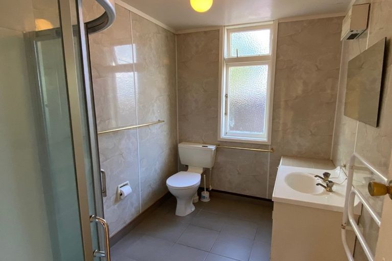 Photo of property in 50 Norton Park Avenue, Fairfield, Lower Hutt, 5011