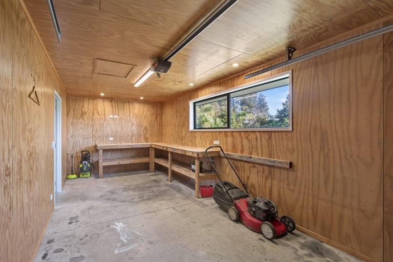 Photo of property in 10 Masters Lane, Waitara, 4320