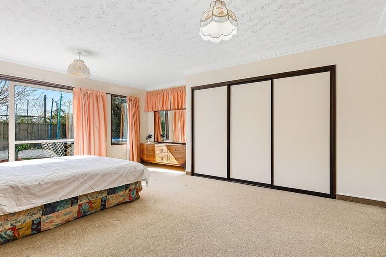 Photo of property in 2/45 Lochee Road, Upper Riccarton, Christchurch, 8041