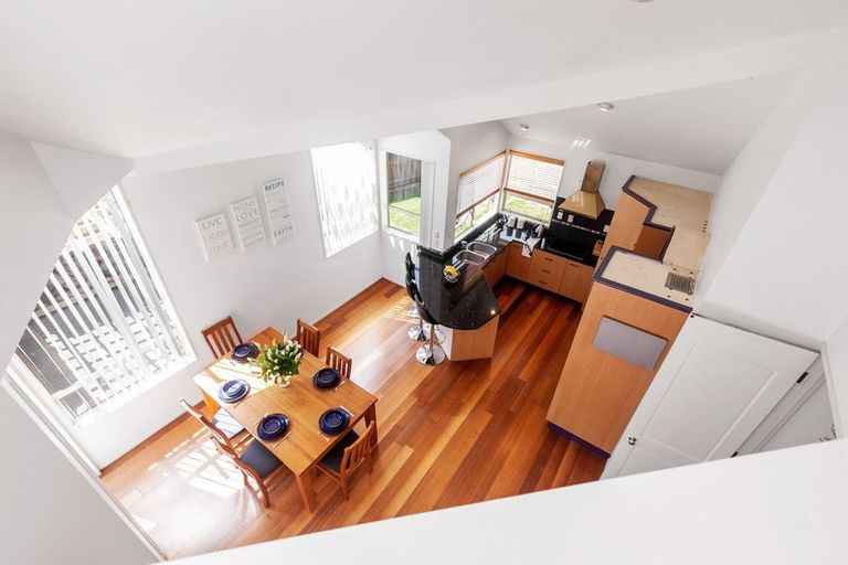 Photo of property in 2 Excelsa Place, Albany, Auckland, 0632