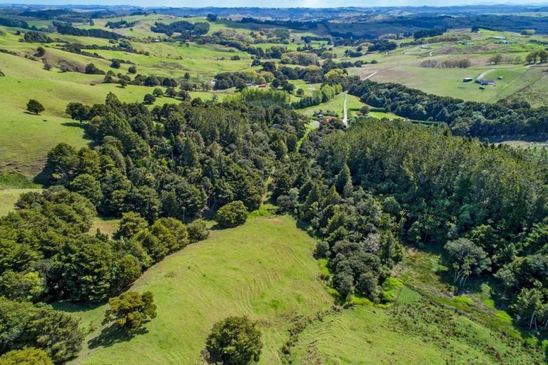 Photo of property in 67 Kaitara Lane, Kaiwaka, 0573