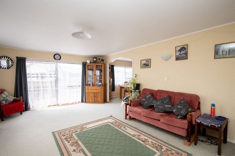 Photo of property in 21 Miller Place, Ngatea, 3503