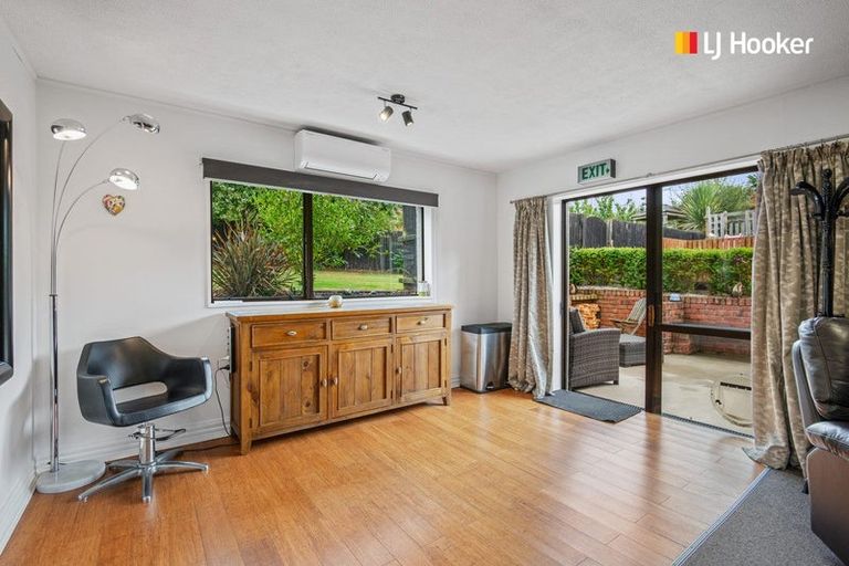 Photo of property in 12 Hogan Place, Fairfield, Dunedin, 9018