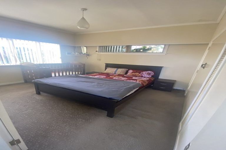 Photo of property in 104 Kenderdine Road, Papatoetoe, Auckland, 2025