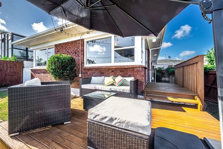 Photo of property in 1/43 Willoughby Avenue, Howick, Auckland, 2014