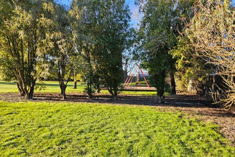 Photo of property in 32 Springbank Street, Bryndwr, Christchurch, 8053