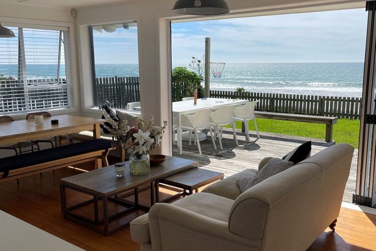 Photo of property in 107 Karewa Parade, Papamoa Beach, Papamoa, 3118