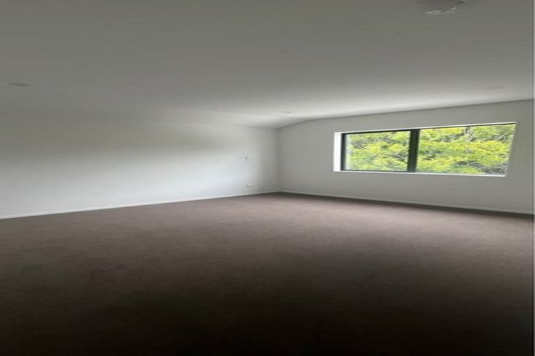 Photo of property in 2/71 Hillcrest Road, Papatoetoe, Auckland, 2025