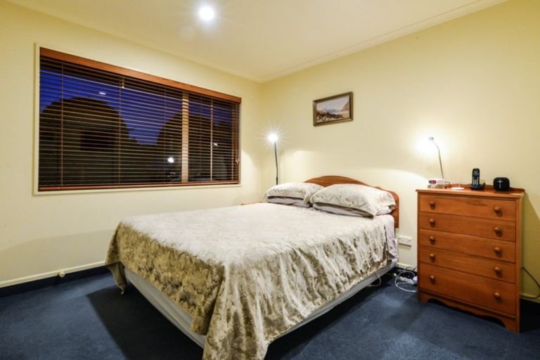 Photo of property in 15 Chatswood Place, Rototuna, Hamilton, 3210