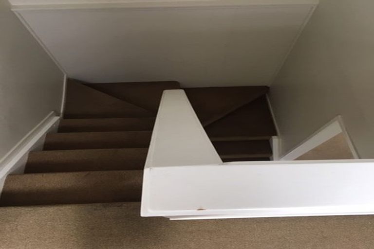 Photo of property in Whitehall Flats, 1/35 Malfroy Road, Victoria, Rotorua, 3010