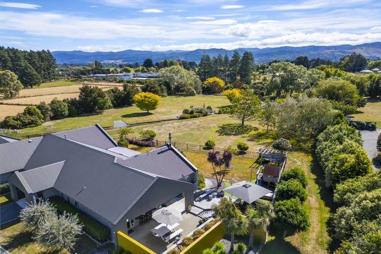 Photo of property in 7 Rexwood Estate, Carterton, 5713