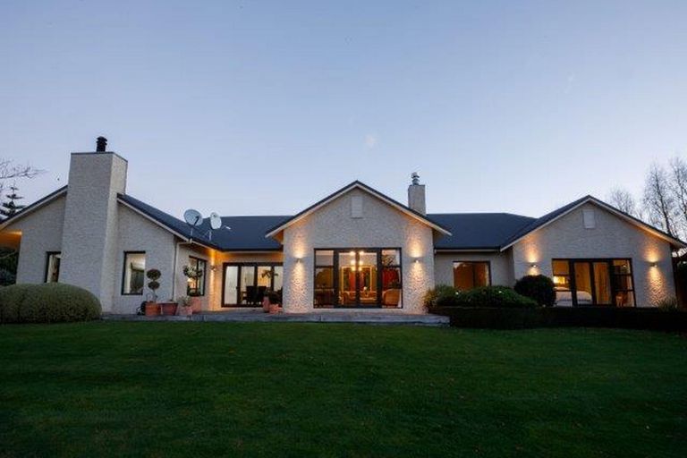 Photo of property in 931b Reid Line East, Bunnythorpe, Palmerston North, 4481