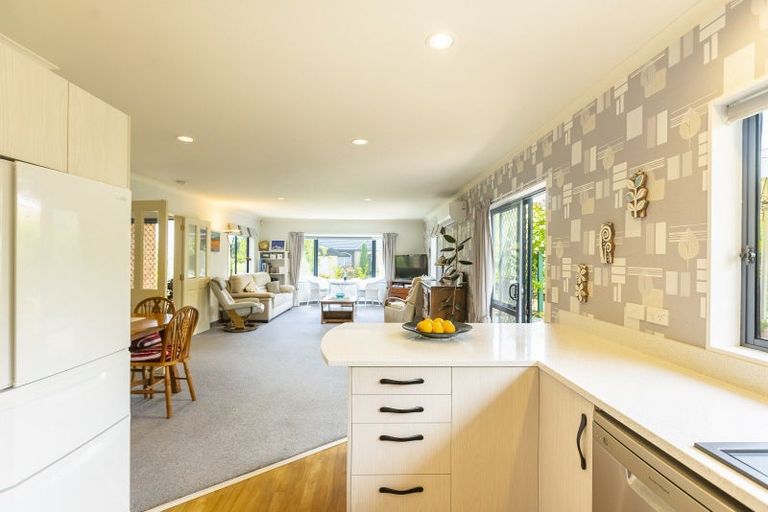 Photo of property in 29 Rifleman Lane, Paraparaumu Beach, Paraparaumu, 5032