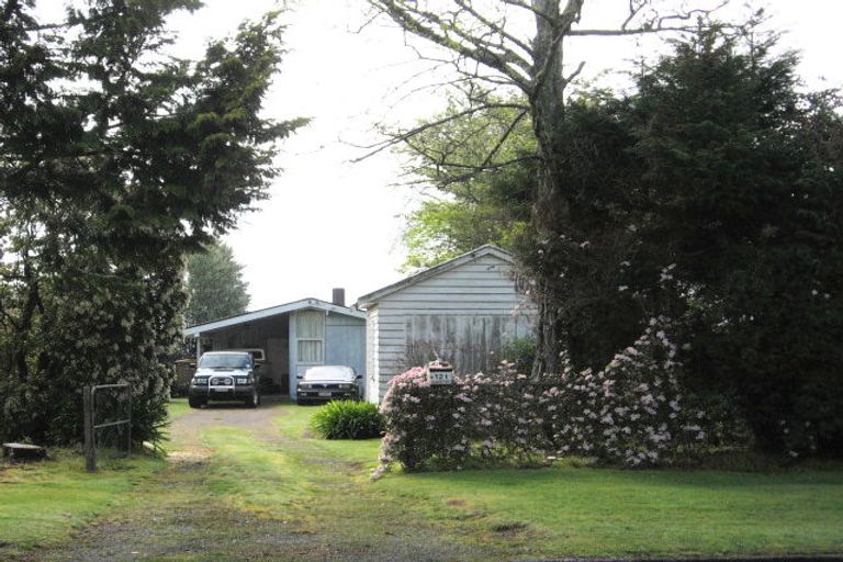 Photo of property in 121 Koutu Road, Kawaha Point, Rotorua, 3010