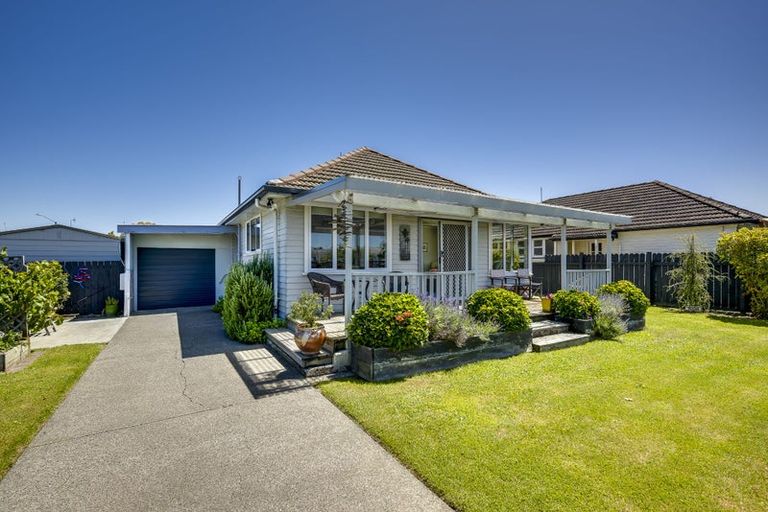 Photo of property in 68 Barton Avenue, Marewa, Napier, 4110