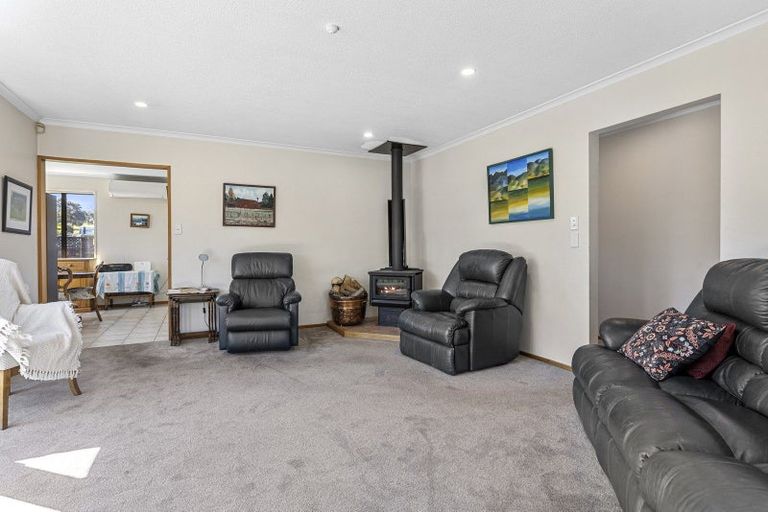 Photo of property in 2 Osborne Road, Amberley, 7410