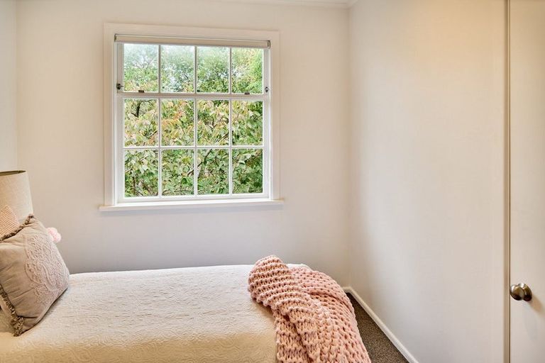 Photo of property in 14 Taupo Crescent, Plimmerton, Porirua, 5026