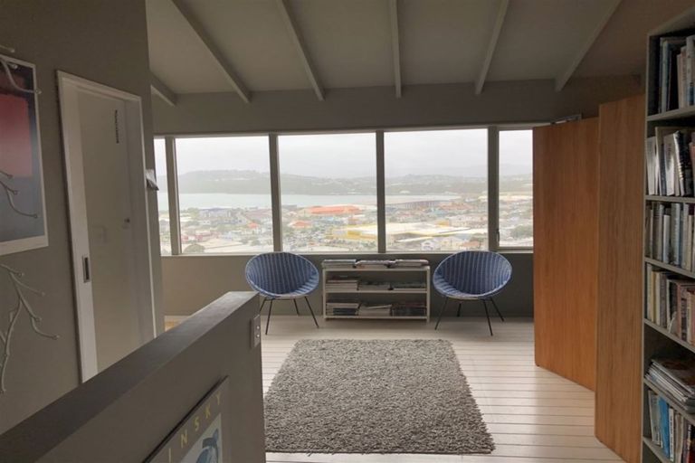 Photo of property in 46 Rodrigo Road, Kilbirnie, Wellington, 6022