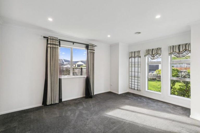 Photo of property in 110 John Burke Drive, Aotea, Porirua, 5024