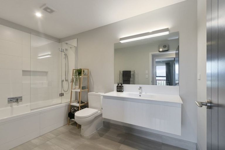 Photo of property in 185 Park Road, Belmont, Lower Hutt, 5010