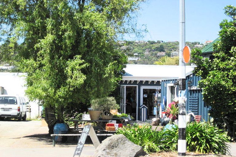 Photo of property in 1/15a Marriner Street, Sumner, Christchurch, 8081