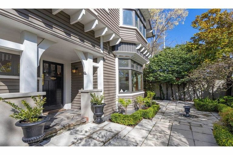 Photo of property in 6 Bishop Street, St Albans, Christchurch, 8014