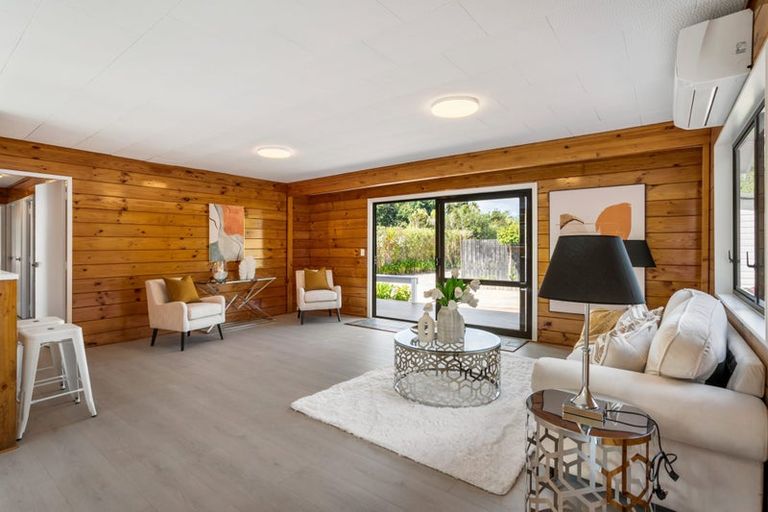 Photo of property in 33a Glenvar Road, Torbay, Auckland, 0630