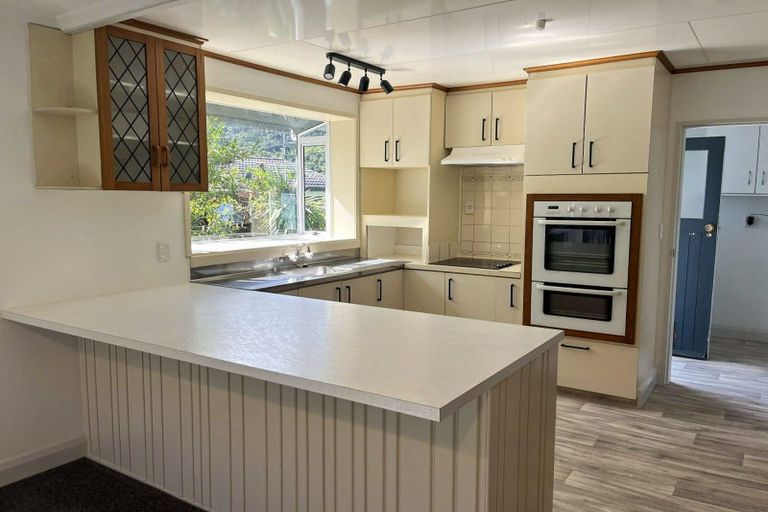 Photo of property in 79 Hall Street, Cobden, Greymouth, 7802