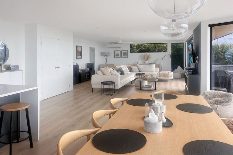 Photo of property in 3 Sanscrit Place, Richmond Hill, Christchurch, 8081