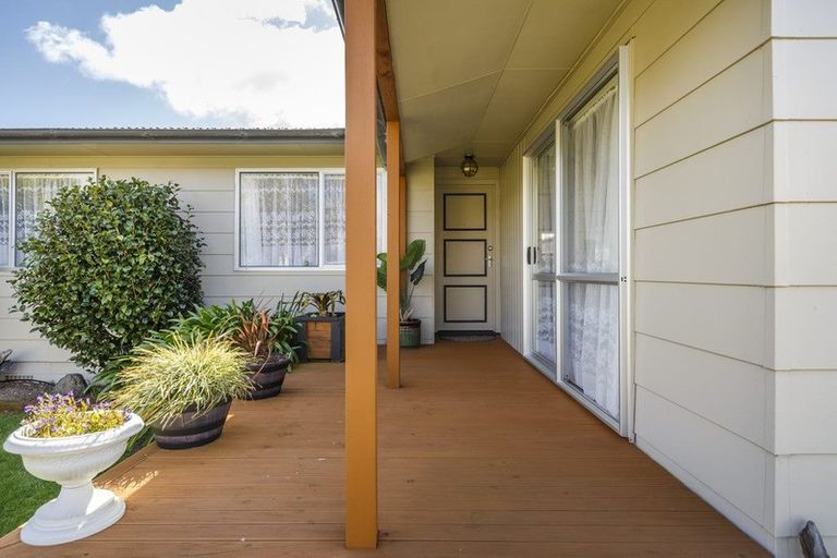Photo of property in 12 Humphries Place, Awapuni, Palmerston North, 4412