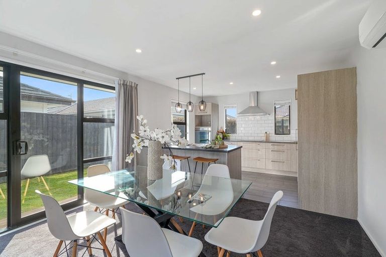 Photo of property in 18 Maka Lane, Halswell, Christchurch, 8025