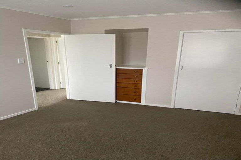 Photo of property in 14-16 Mako Mako Road, Levin, 5510