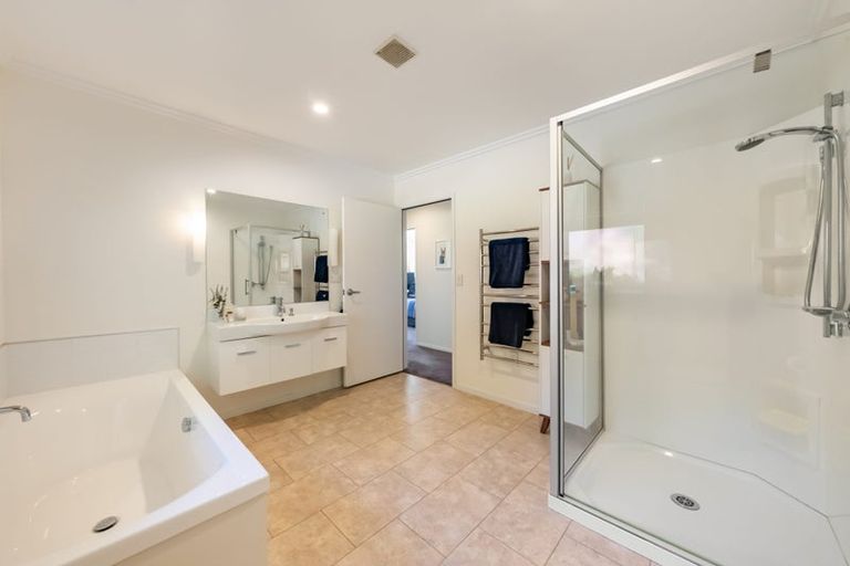 Photo of property in 225 Marchant Road, Kaitoke, Upper Hutt, 5018