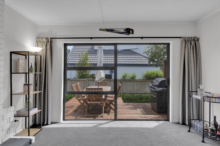 Photo of property in 1 Moule Place, Fairfield, Hamilton, 3214