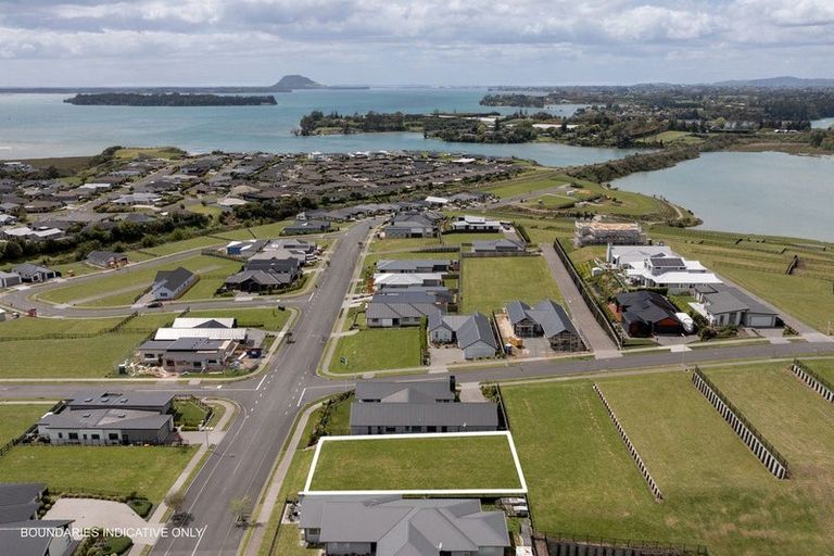 Photo of property in 32 Ridge Drive, Omokoroa, 3114