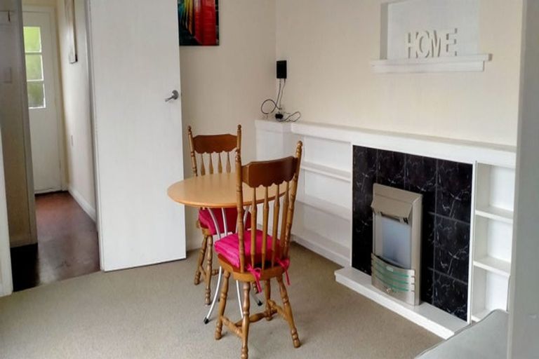 Photo of property in 112 Grafton Road, Roseneath, Wellington, 6011