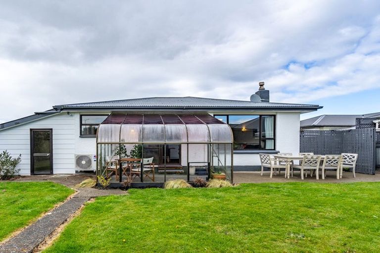 Photo of property in 74 Helmsdale Street, Waverley, Invercargill, 9810