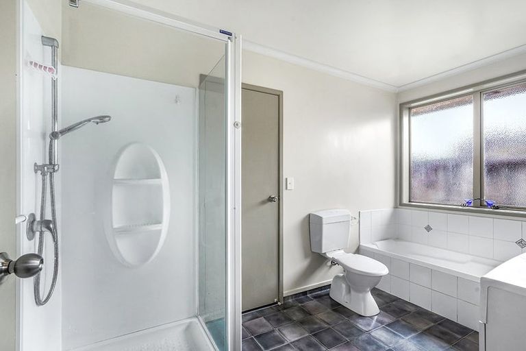 Photo of property in 30 Gardenia Close, Melville, Hamilton, 3206