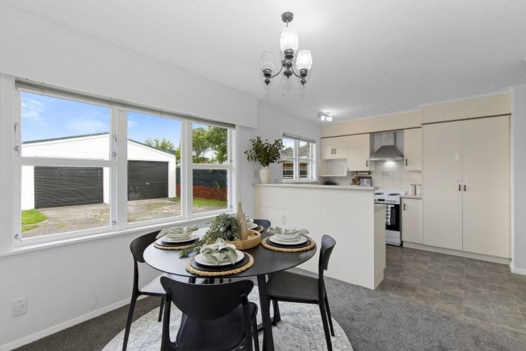 Photo of property in 25 Rimu Street, Waikanae, 5036