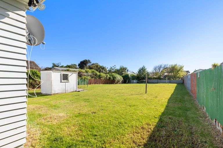 Photo of property in 172 Puriri Street, Castlecliff, Whanganui, 4501