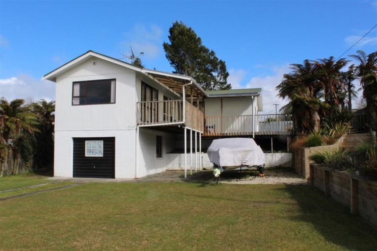 Photo of property in 105 Rangatira Drive, Mangakino, 3421