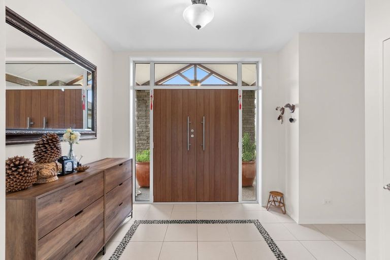 Photo of property in 3 Whitcombe Place, Darfield, 7571