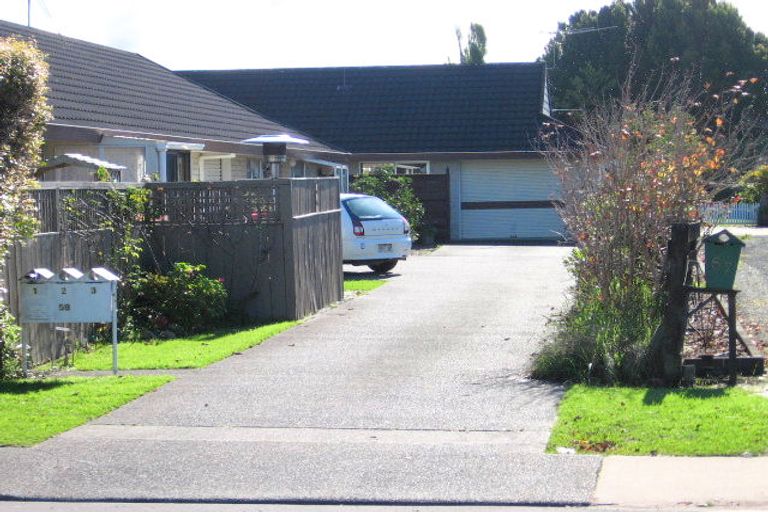 Photo of property in 3/59 Riverside Road, Orewa, 0931