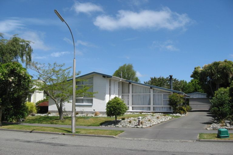 Photo of property in 45 Ansonby Street, Russley, Christchurch, 8042