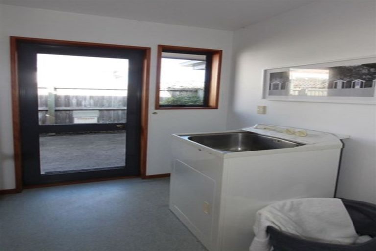 Photo of property in 339 Keyes Road, New Brighton, Christchurch, 8083