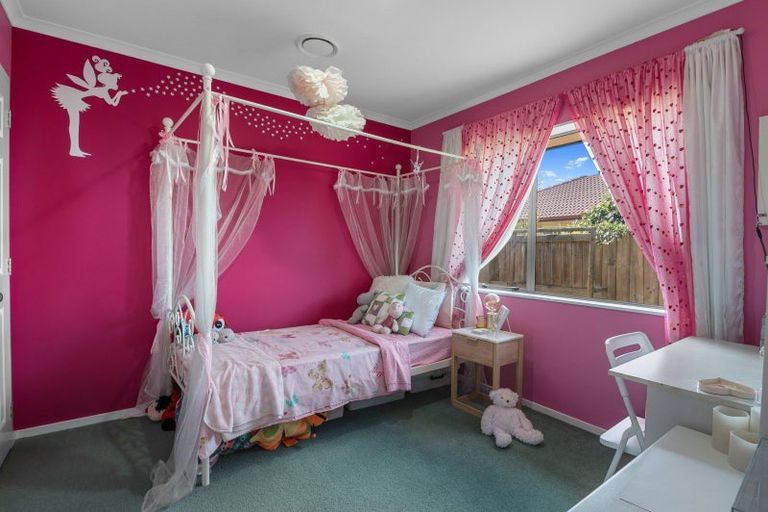 Photo of property in 8 Elmbridge Place, Owhata, Rotorua, 3010