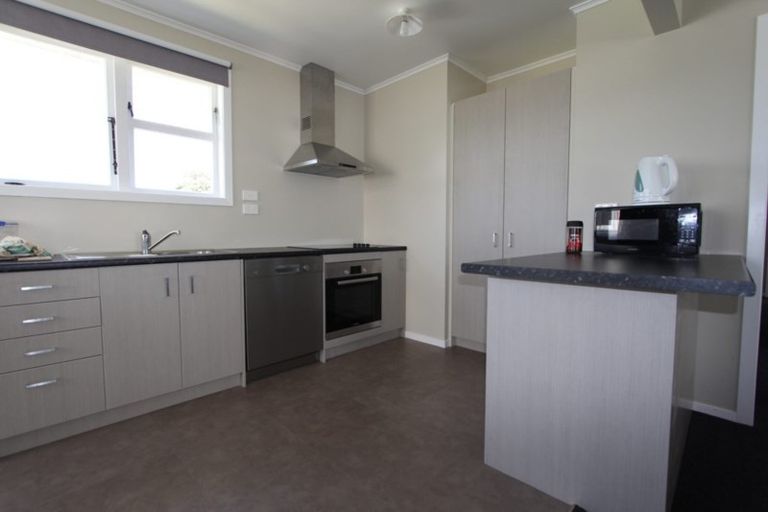 Photo of property in 86 Holland Road, Fairfield, Hamilton, 3214