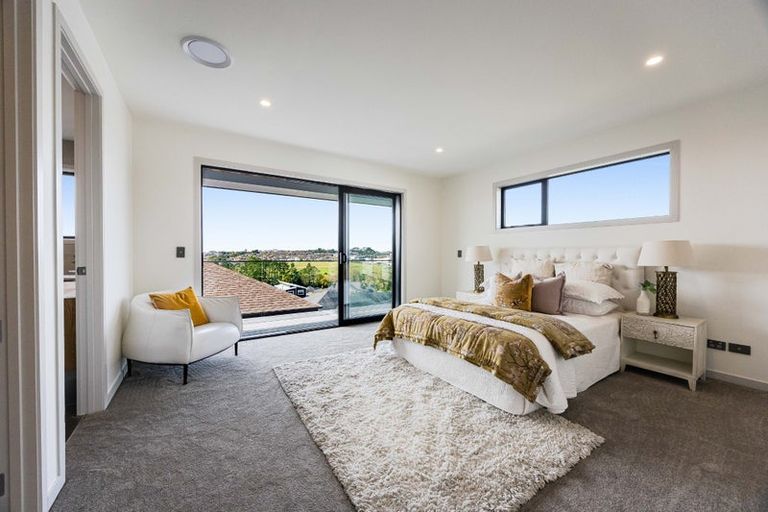 Photo of property in 32 Grut Greens, Silverdale, 0932