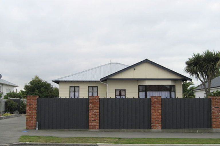 Photo of property in 71 College Road, Parkside, Timaru, 7910